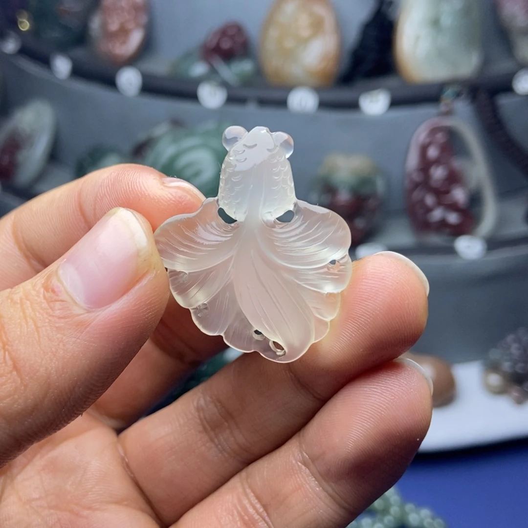 玛瑙/玉髓未镶嵌颈饰