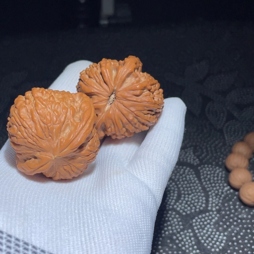 Y***U吊坠文玩核桃41全品白狮子