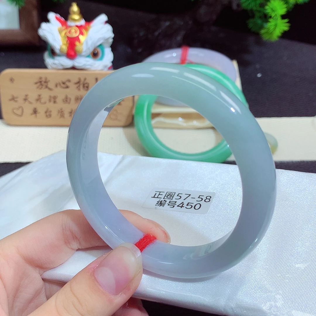 翡翠未镶嵌手镯450