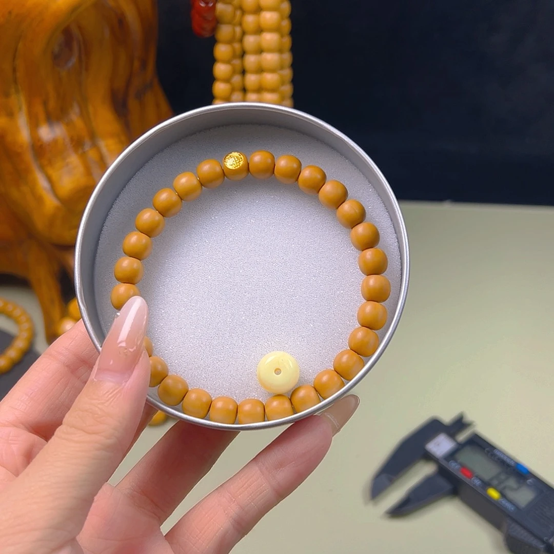 鑫***姐猴头核桃手串全品8.2左右老鹰