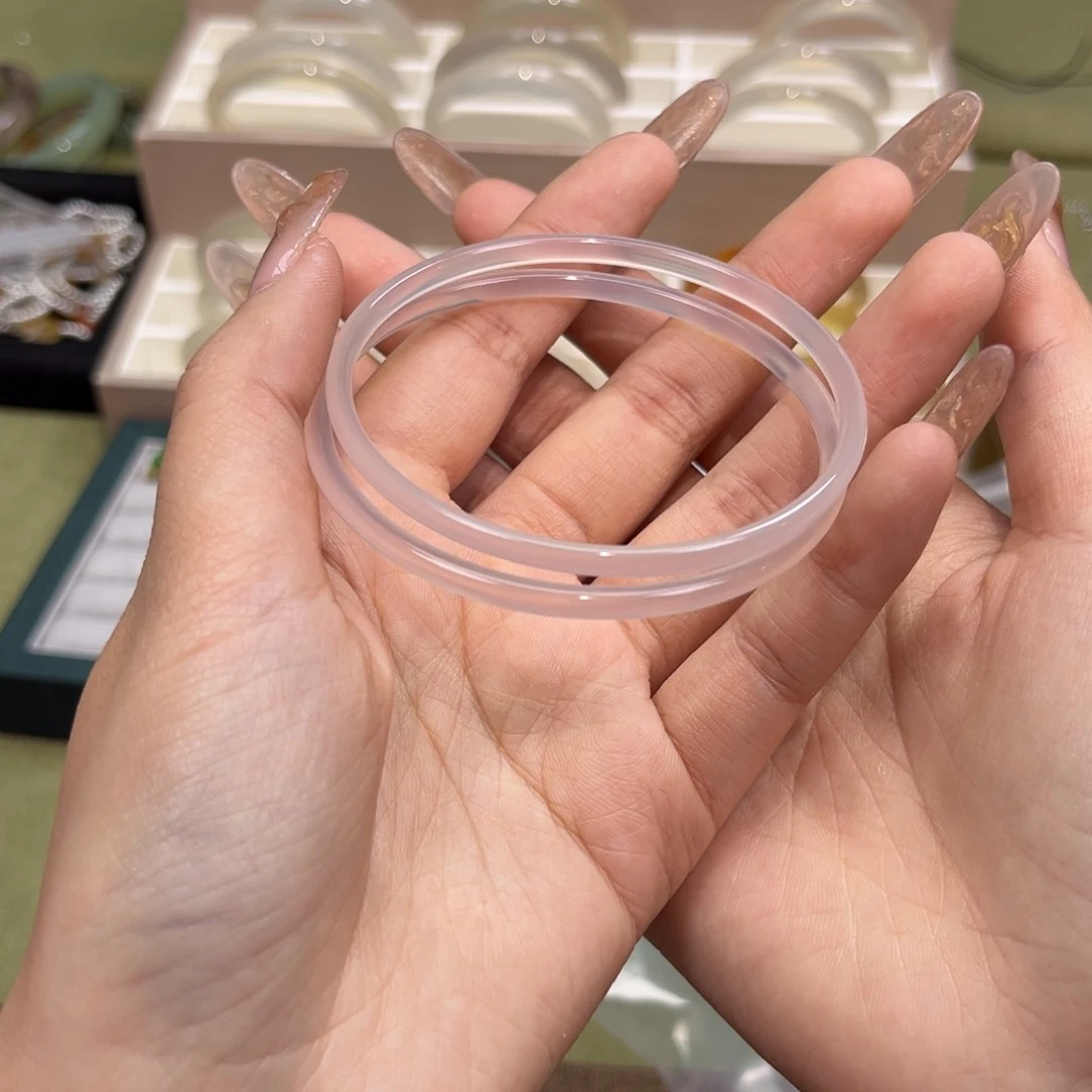 玛瑙/玉髓手镯未镶嵌星*?