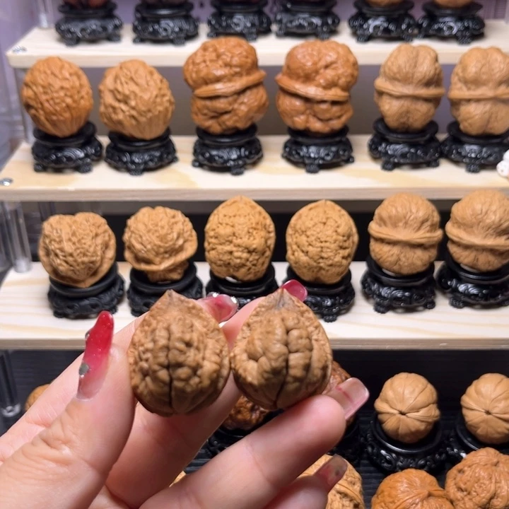 文玩核桃吊坠23w羊头蟾32尺