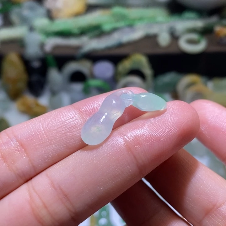定制翡翠未镶嵌毛货