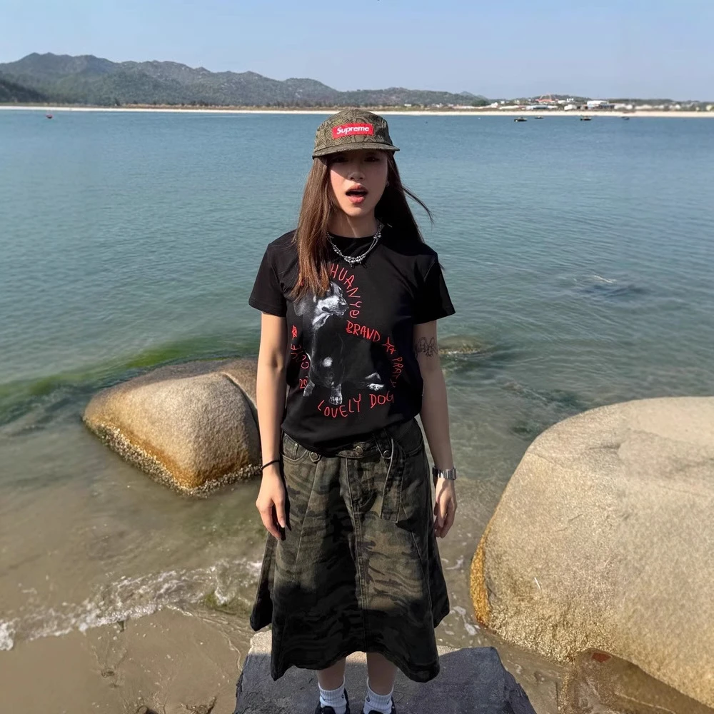 美式腊肠狗印花正肩修身短袖T恤女新款夏季休闲显瘦圆领上衣女ins