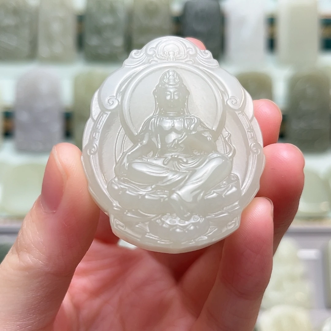 和田玉未镶嵌颈饰