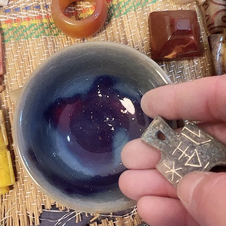 瓷片Gu ghj ghj uh Gh h h n