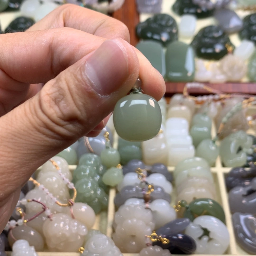 【闪购商品】和田玉未镶嵌颈饰