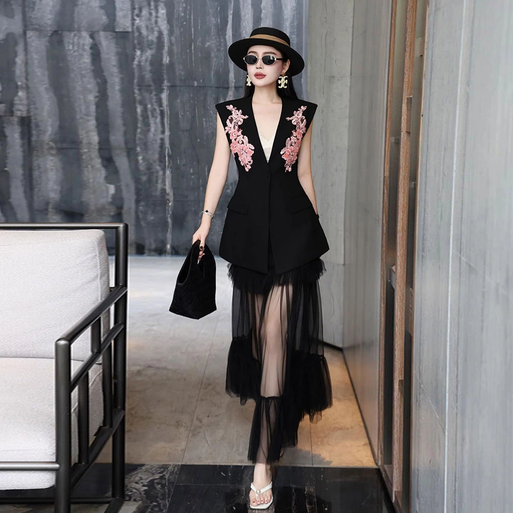 新中式国风马甲套装裙设计感重工刺绣后背镂空马夹纱裙无袖套装