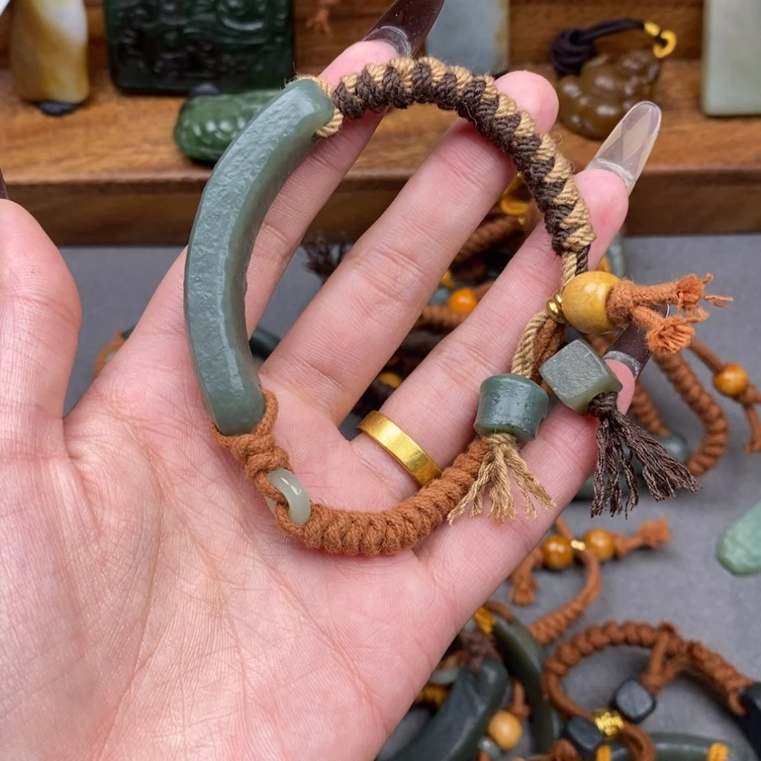 和田玉颈饰未镶嵌无*