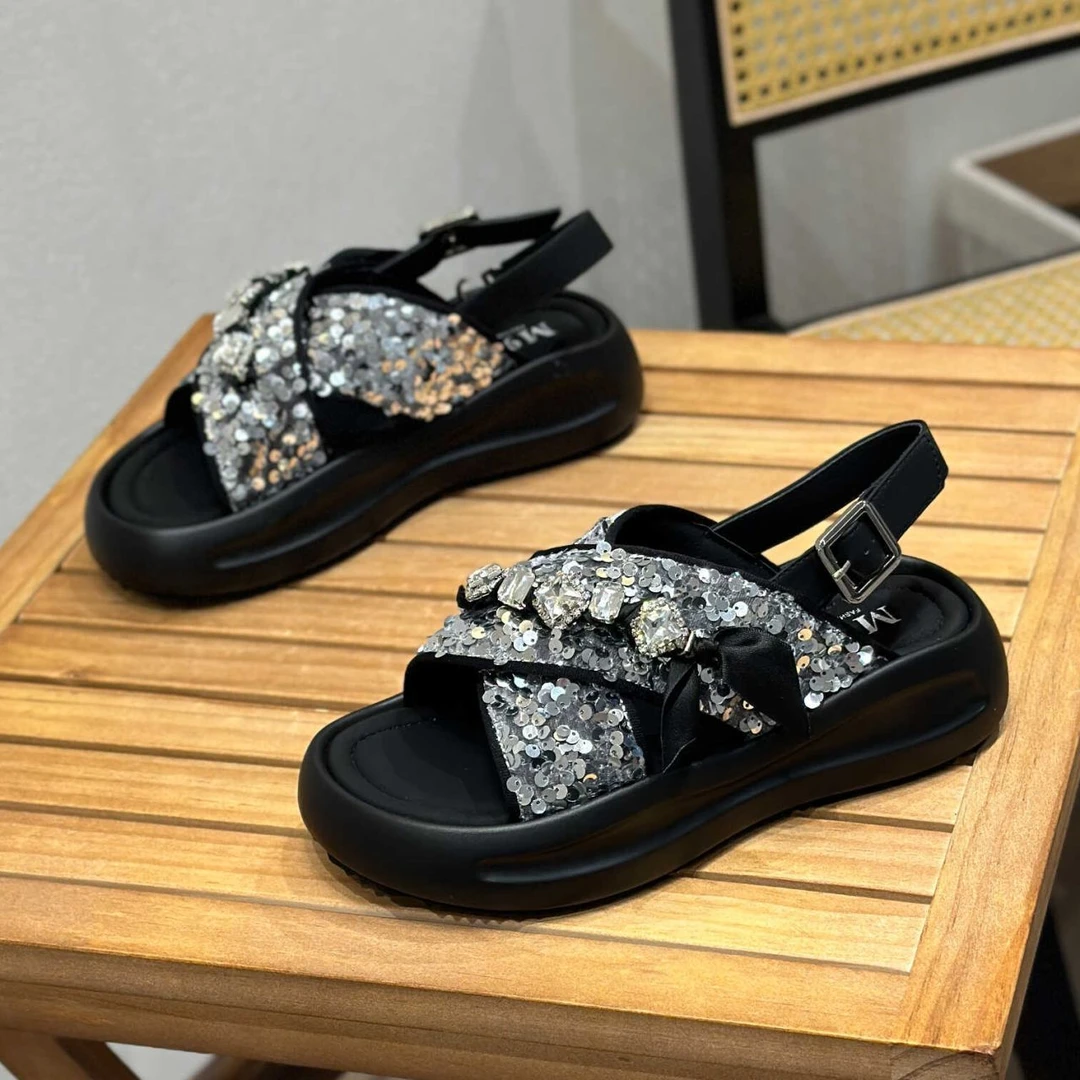 厚底水钻松糕增高时尚网红夏季露趾外穿舒适两穿百搭ins韩版黑色