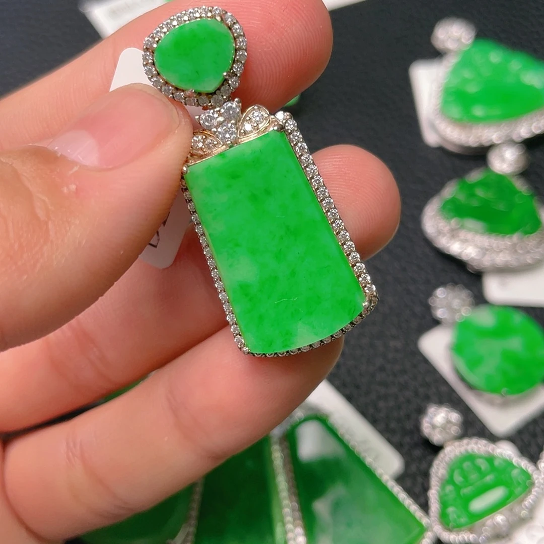 【闪购商品】翡翠吊坠(不含链)银S925镶嵌