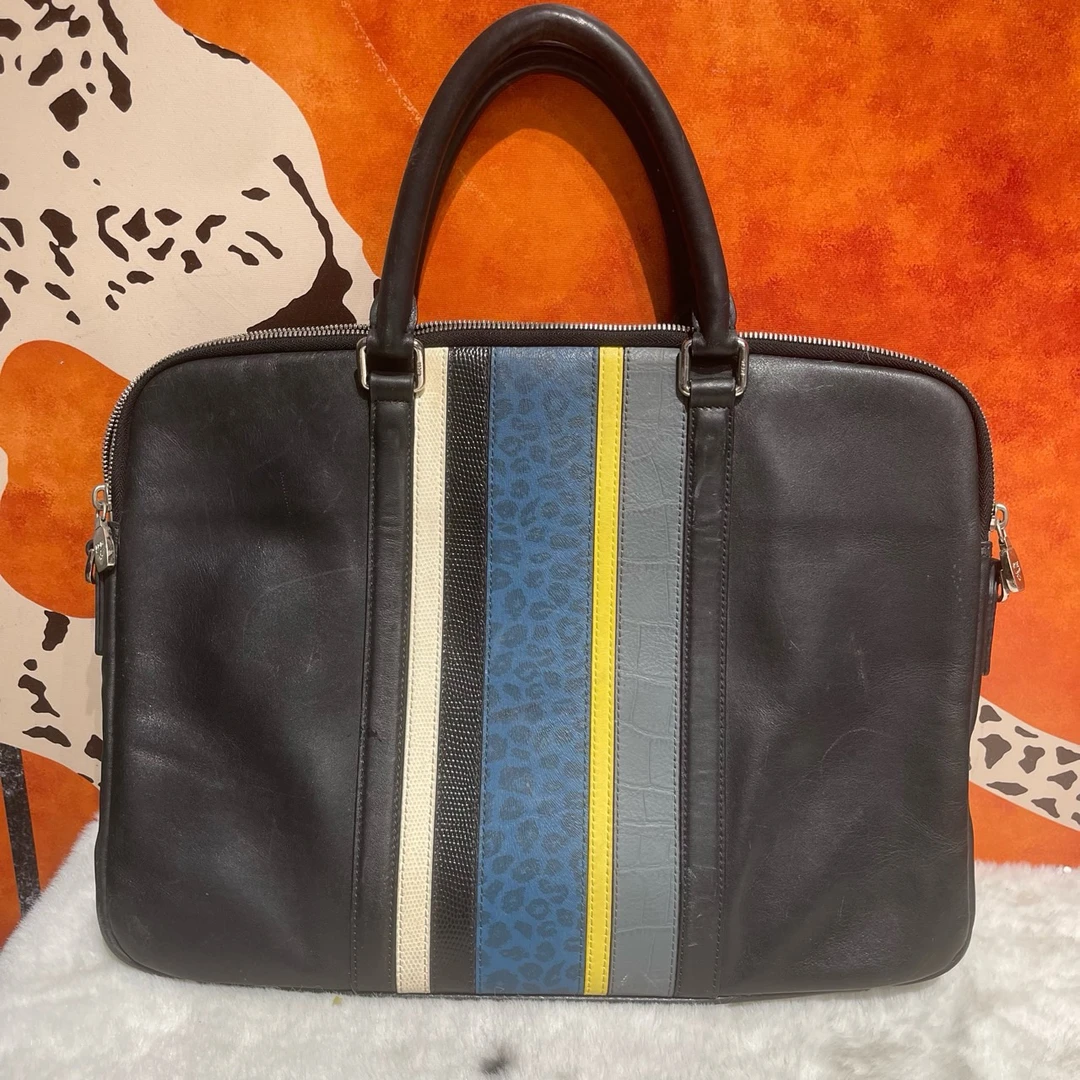 90新 品牌 90新 MCM 7044 手提包