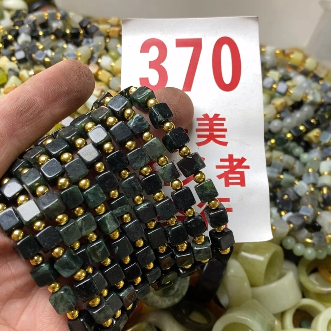 蛇纹石玉珠子未镶嵌