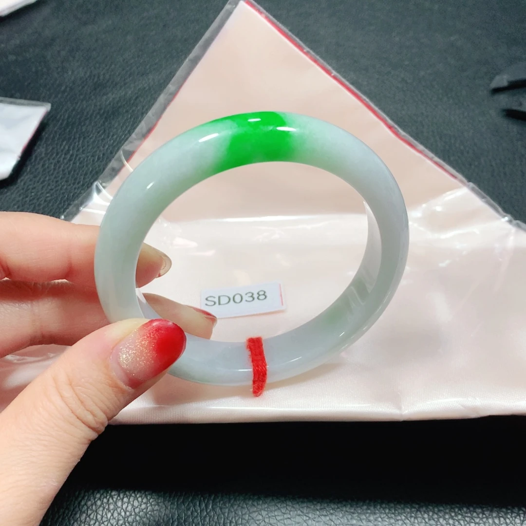 翡翠未镶嵌手镯SD038-03