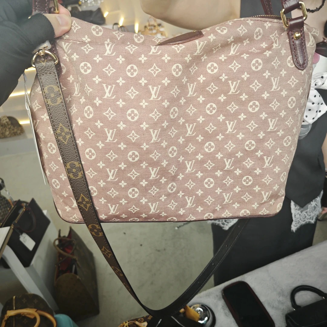 95新 LouisVuitton/路易威登 大迈/丹宁单肩