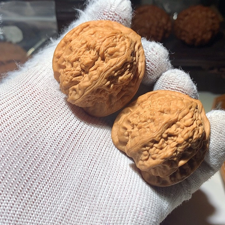 东***闲吊坠文玩核桃蚂蚁沟