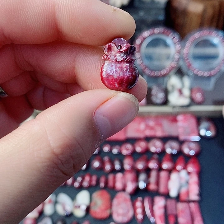 天然辰砂天然朱砂吊坠28