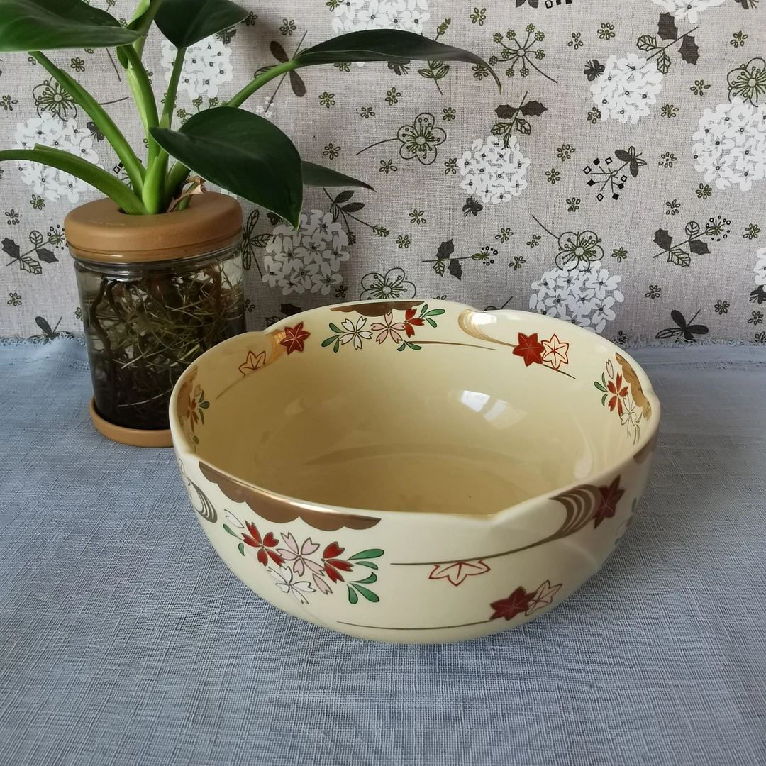 橘吉樱花汤碗 米黄色描金花卉大碗 内外彩绘圆钵 葵口果子钵菜碗