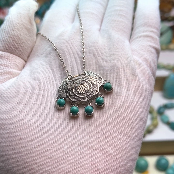 石材富贵锁高瓷绿圆珠配饰