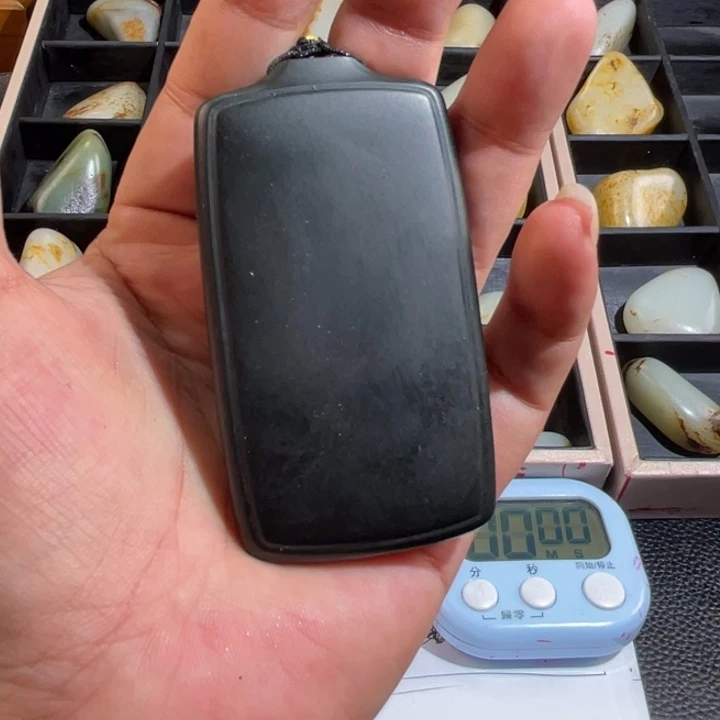 和田玉未镶嵌吊坠(不含链)哈****瓜