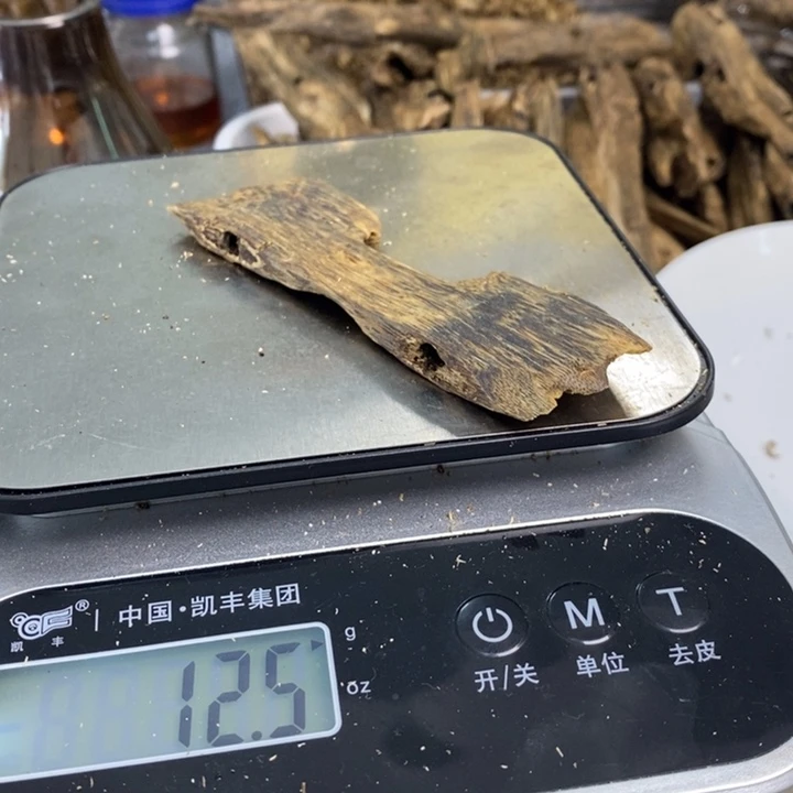 手把件沉香原材料