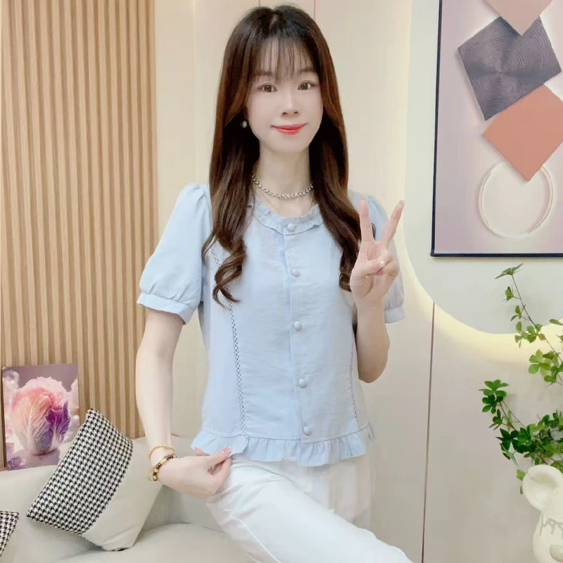 法式休闲减龄衬衫女士2025年夏季新款宽松遮肉显瘦花边领纯色上衣