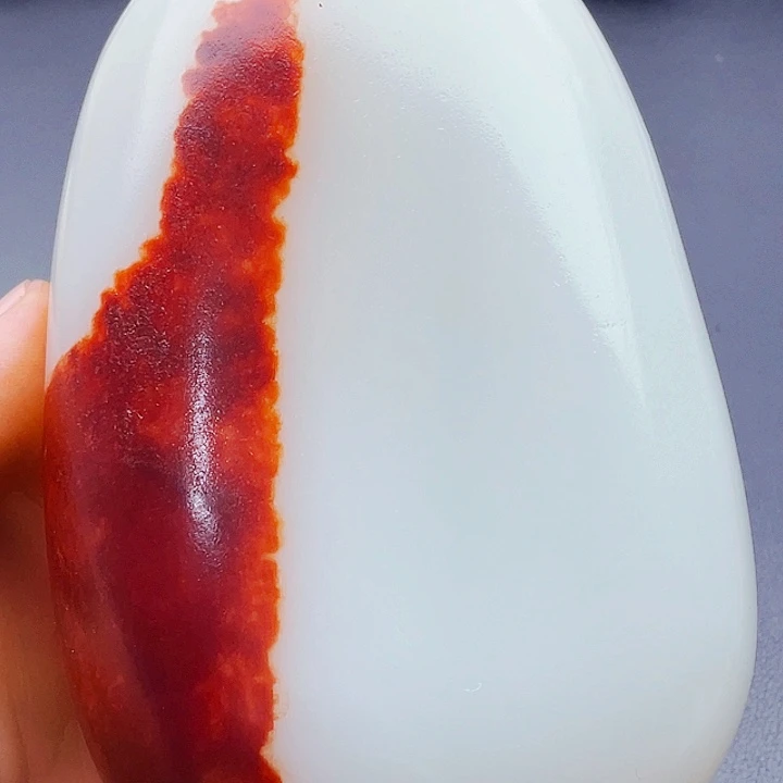 斯***哒和田玉未镶嵌颈饰