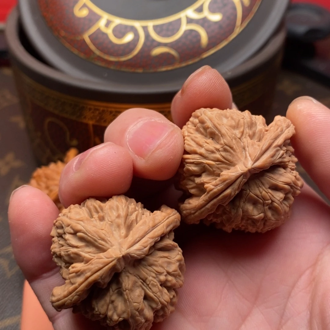 自***师文玩核桃精品对福利