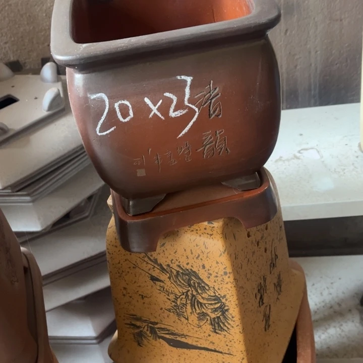 紫砂花盆紫砂花盆