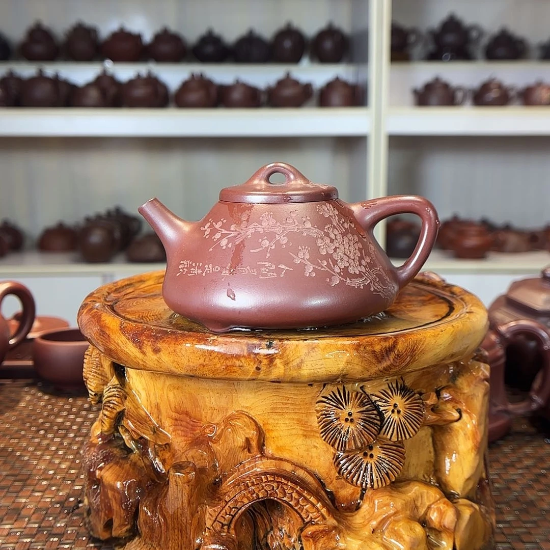 紫砂茶壶冯圆秀老师 小号。