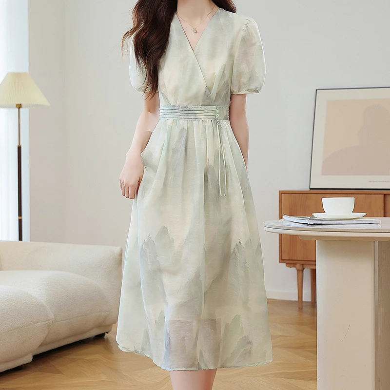 拉夏贝尔新中式扎染v领雪纺连衣裙女夏季2025新款国风a字气质长裙