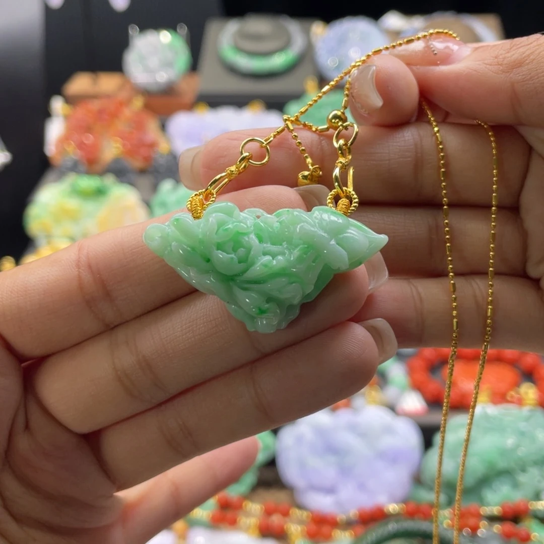 翡翠未镶嵌颈饰代编织