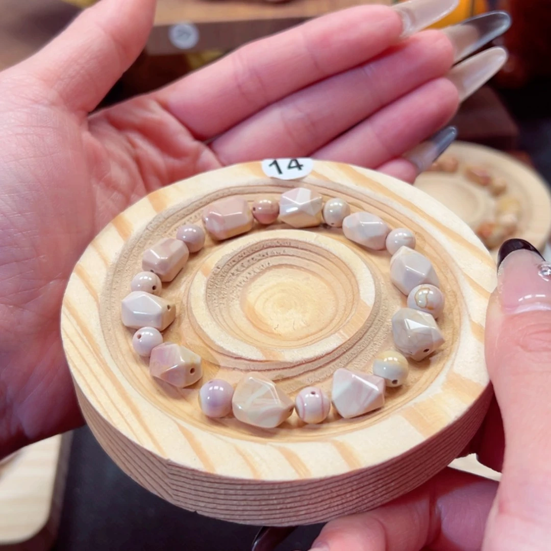 【闪购商品】石英质玉手链未镶嵌G**u123