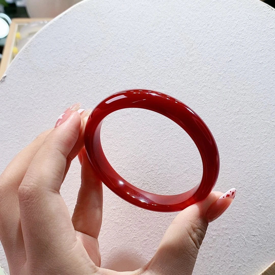 玛瑙/玉髓手镯未镶嵌55