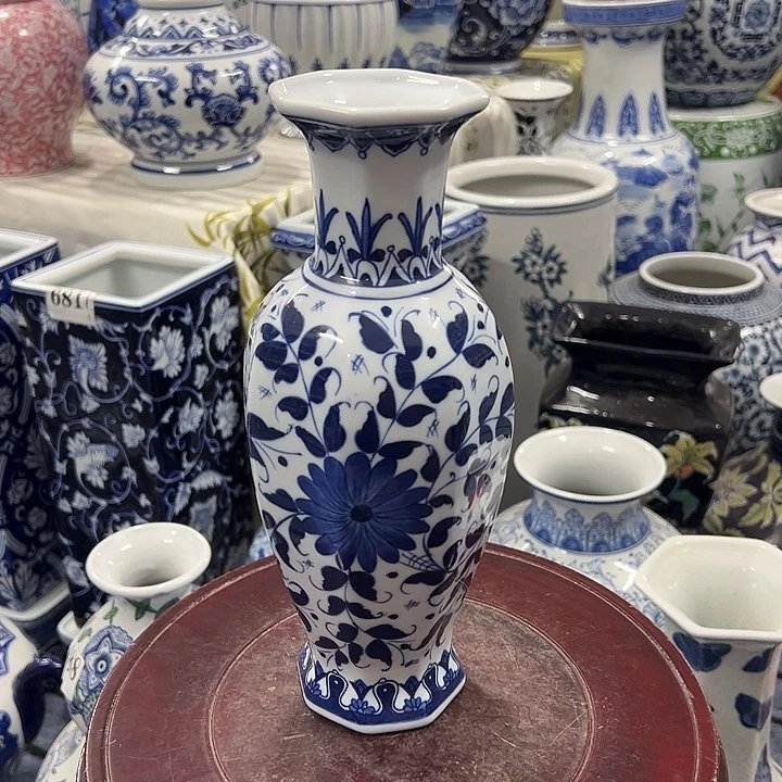 摆件青花瓷居家摆件，花瓶