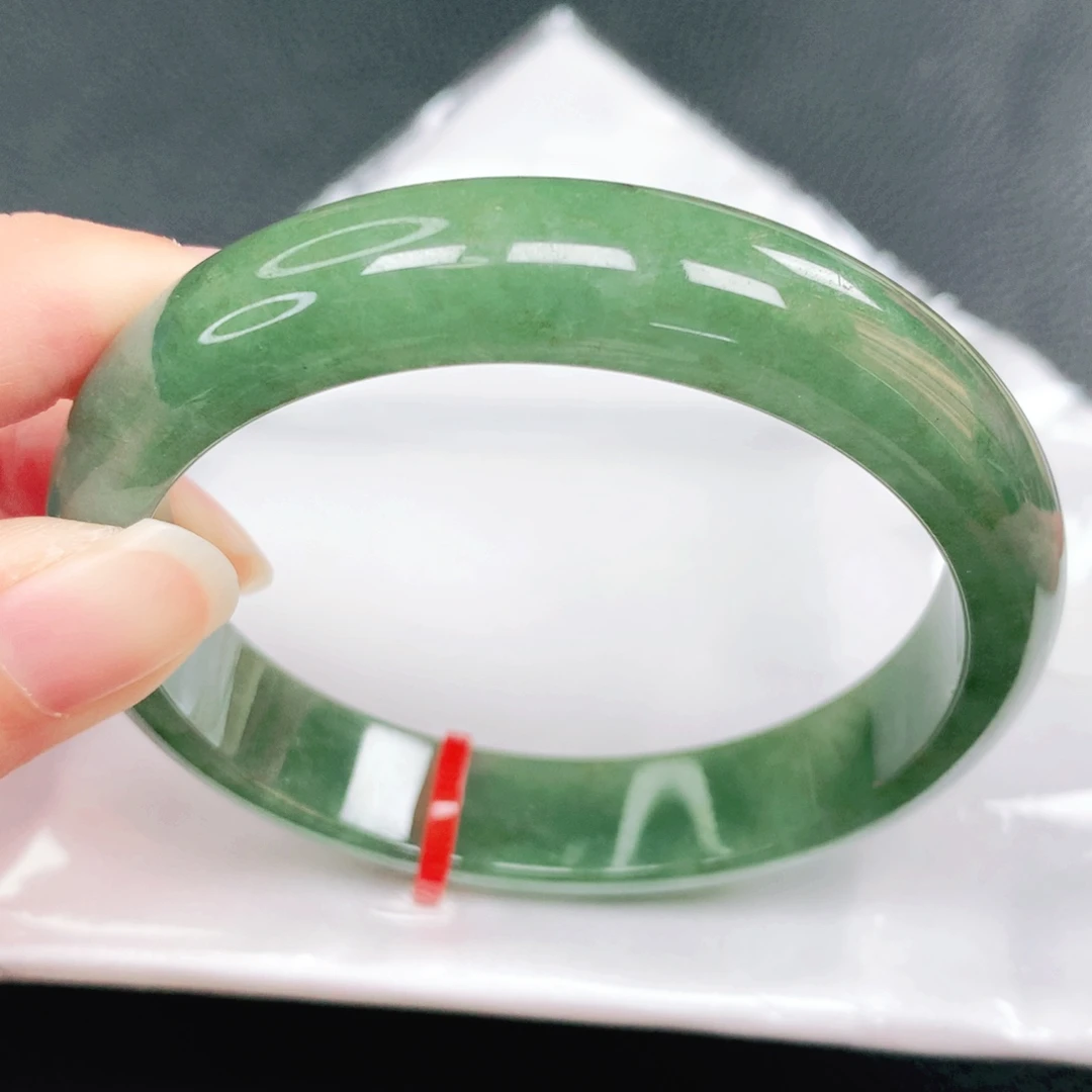 翡翠未镶嵌手镯60圈