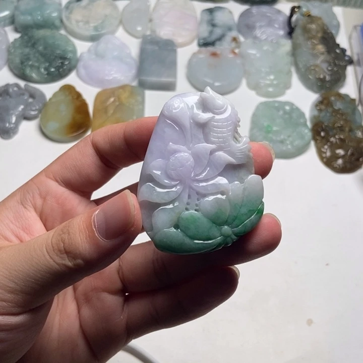 颈饰未镶嵌翡翠荷花鱼24