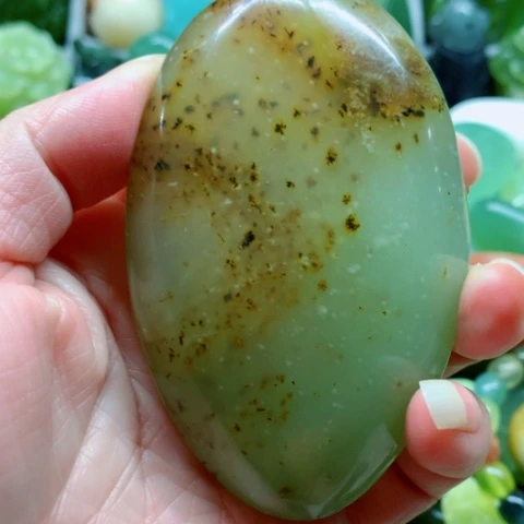 蛇纹石玉未镶嵌手把件