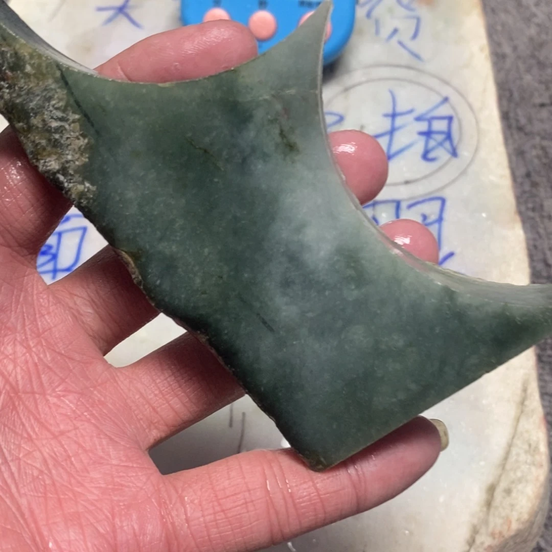 翡翠颈饰未镶嵌祥****宸翡翠