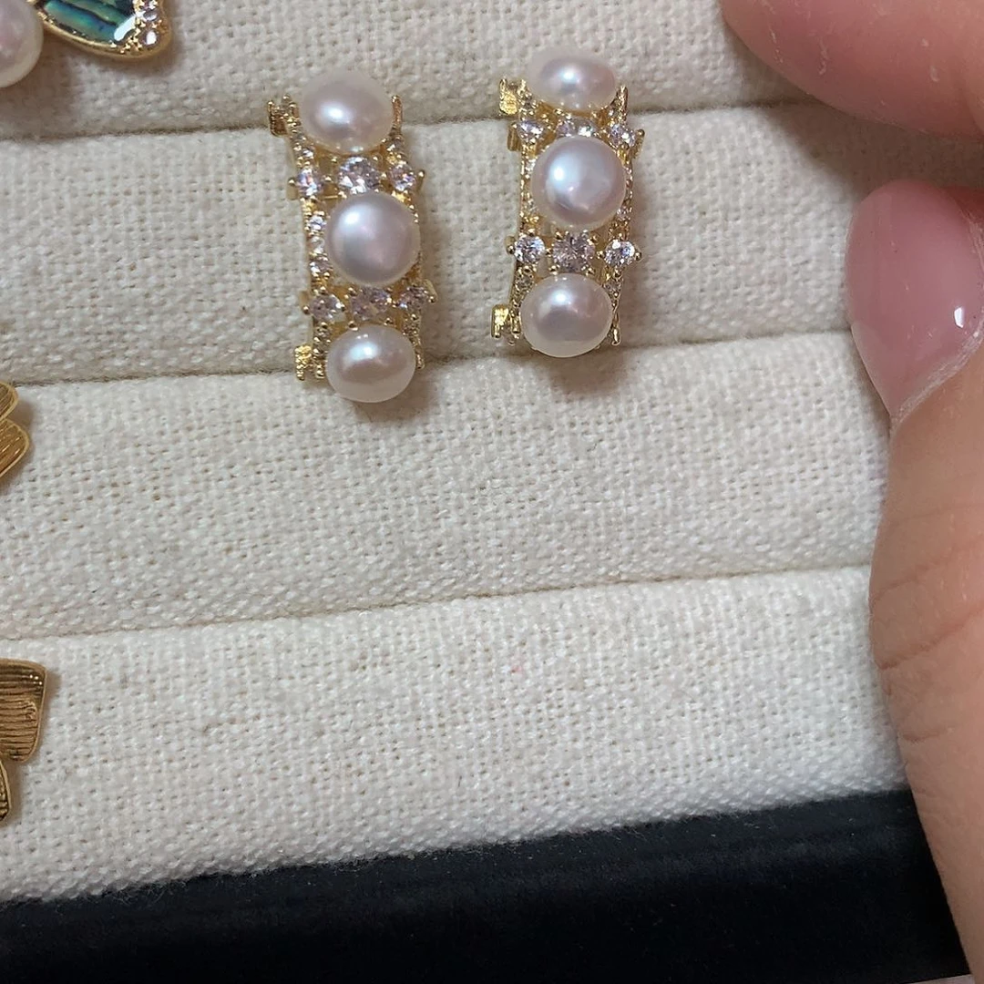 淡水珍珠耳饰合金