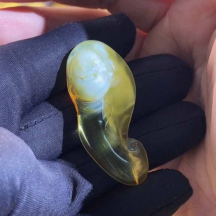 未镶嵌蜜蜡裸石裸坠