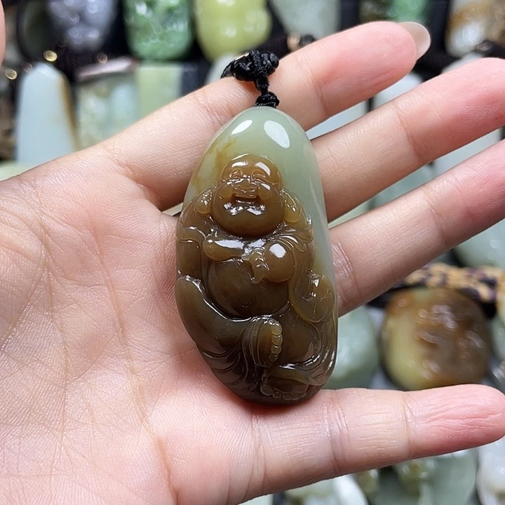 康***1和田玉未镶嵌颈饰