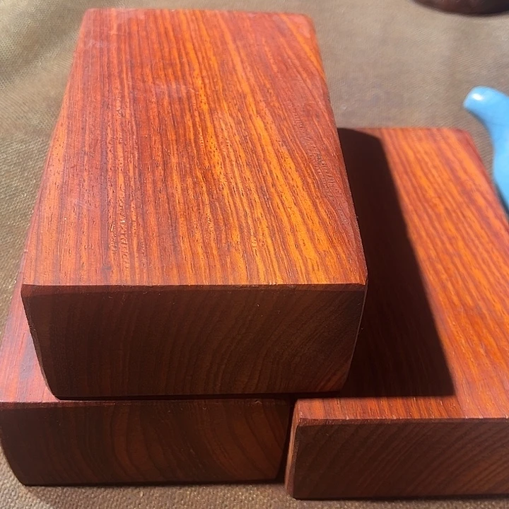 用***7木精品规格底座木料的