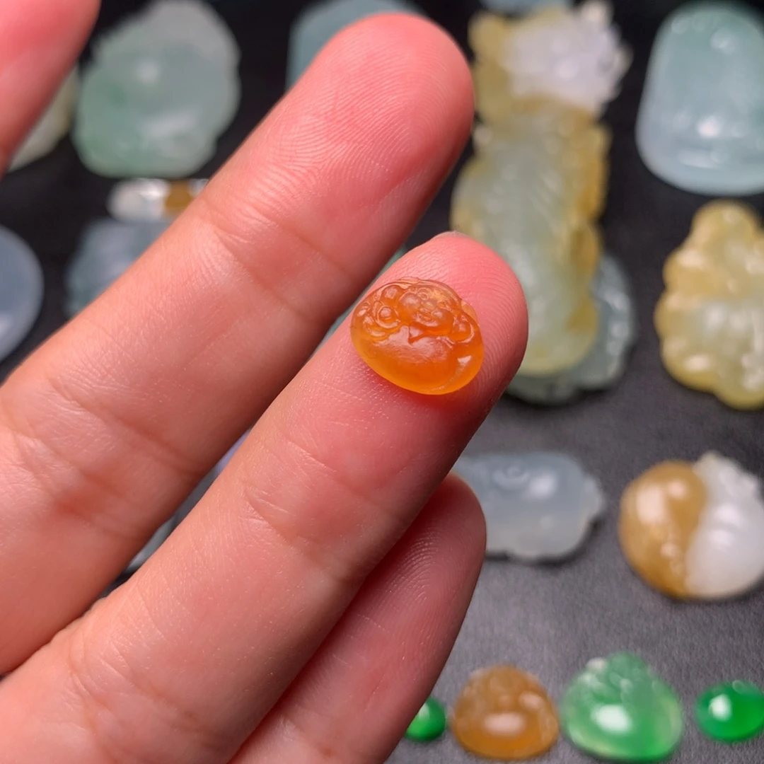 定制翡翠未镶嵌财爷