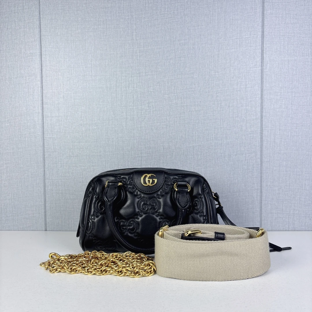 99新 GUCCI/古驰 古驰/Gucci GG Matelassé迷你手袋系列 038标