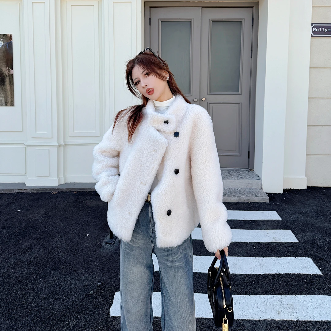 海宁100%羊毛外套女短款2025冬季新款立领时尚宽松百搭加厚大衣