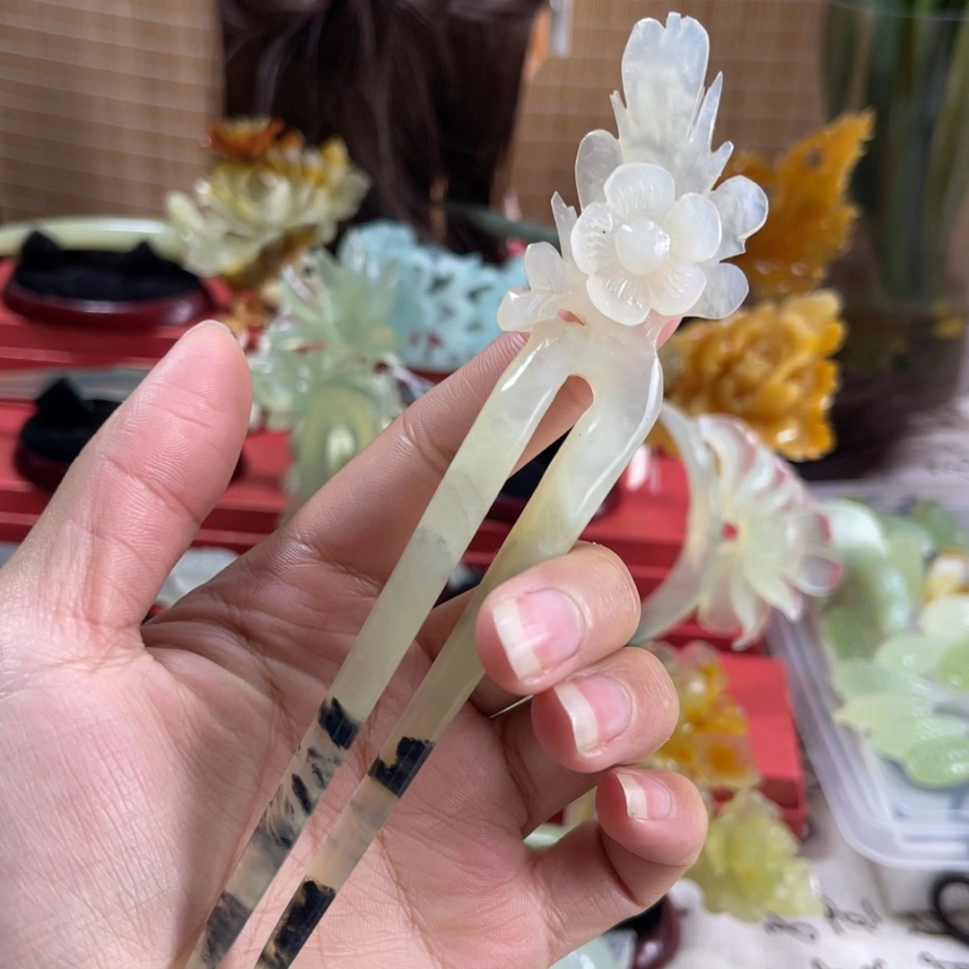 蛇纹石玉发饰未镶嵌