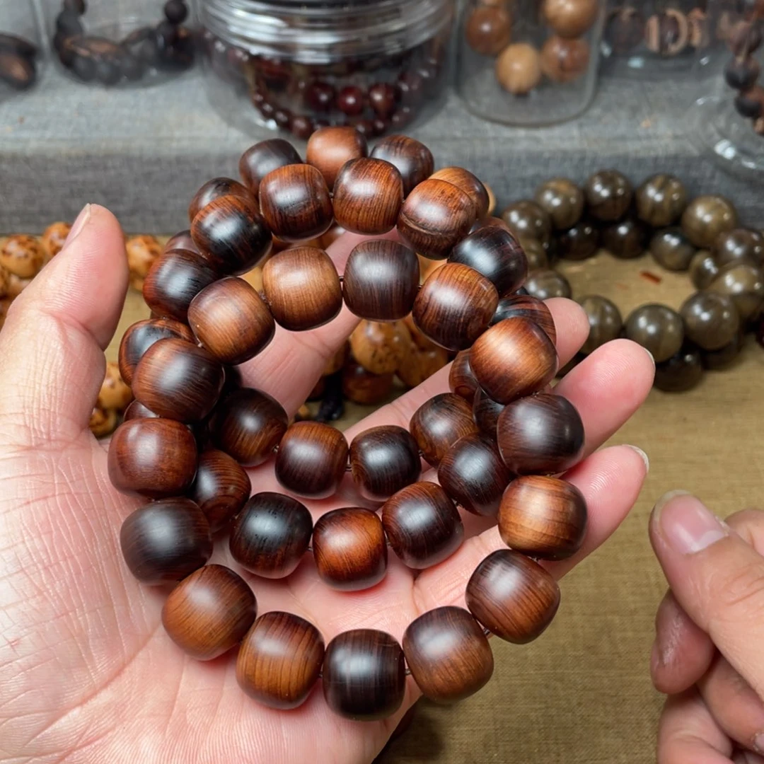 柏木（崖柏）其他1516太行崖柏陈化黑骨料瑕疵珠