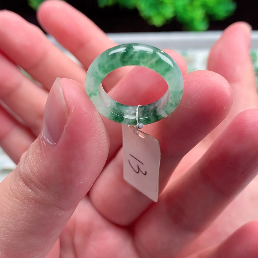 未镶嵌戒指翡翠天然