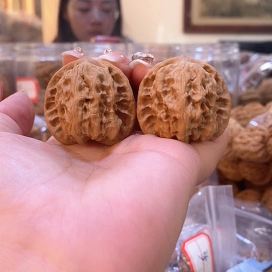 文玩核桃吊坠37野狼